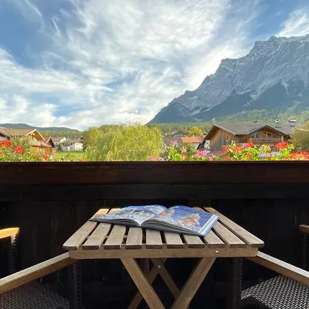 Apartmán Haus Alpengluehen Ehrwald Exteriér fotografie