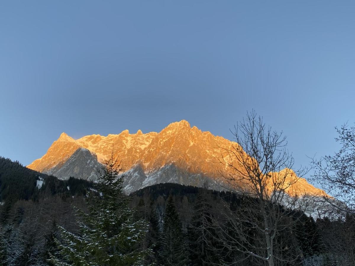 Haus Alpengluehen Apartment Ehrwald